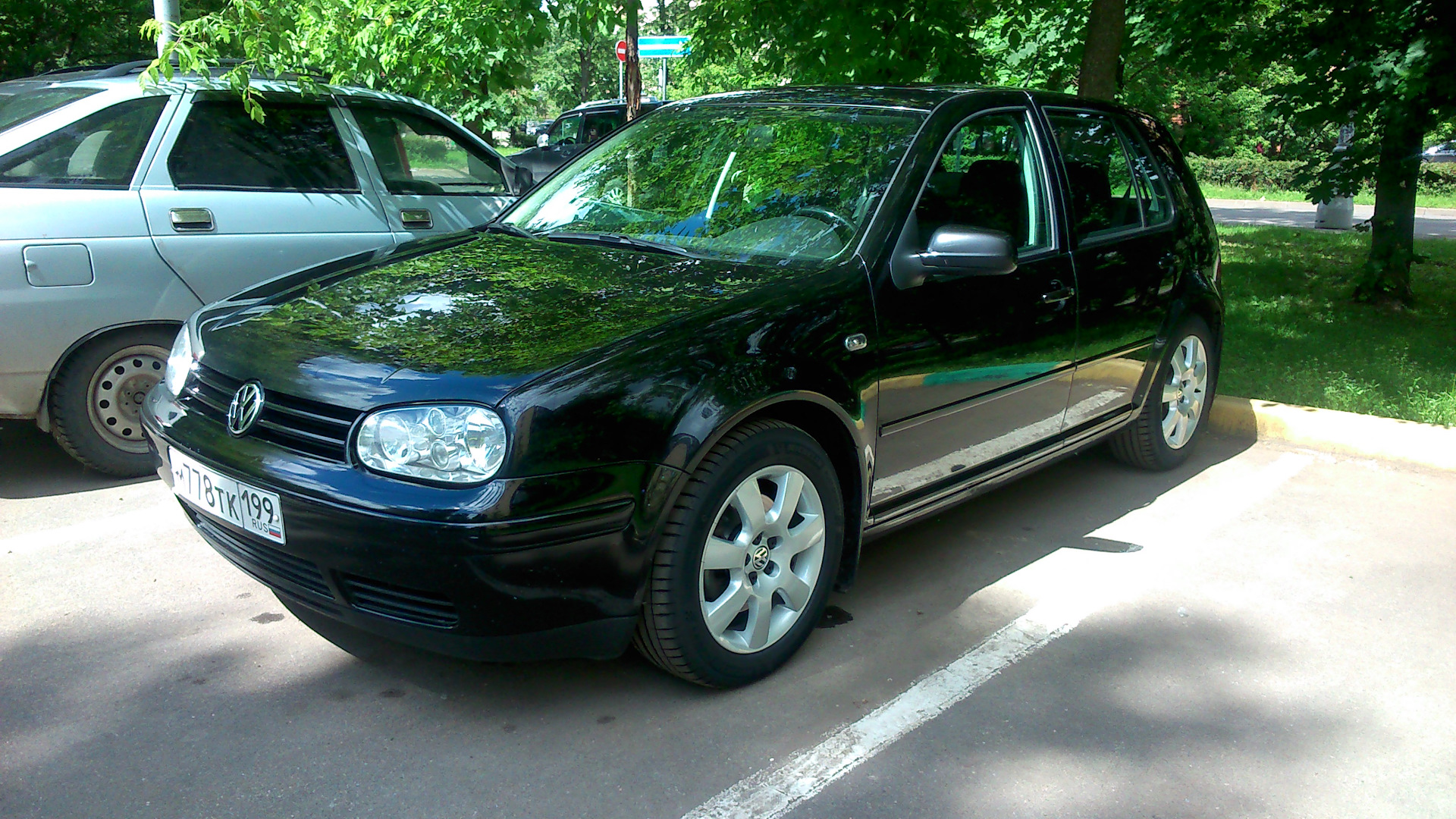 Volkswagen Golf Mk4 GTI 1.8 бензиновый 1998 | Pantherschwarz kristall на  DRIVE2