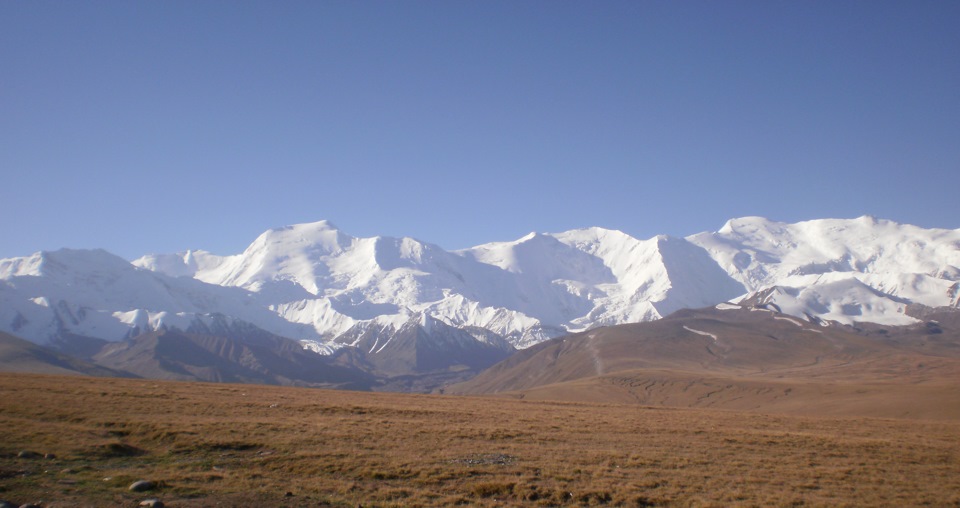 Памир тибет. Памир горы. Вершина горы Памир. Хохдара Памир. Памир Нахчир.