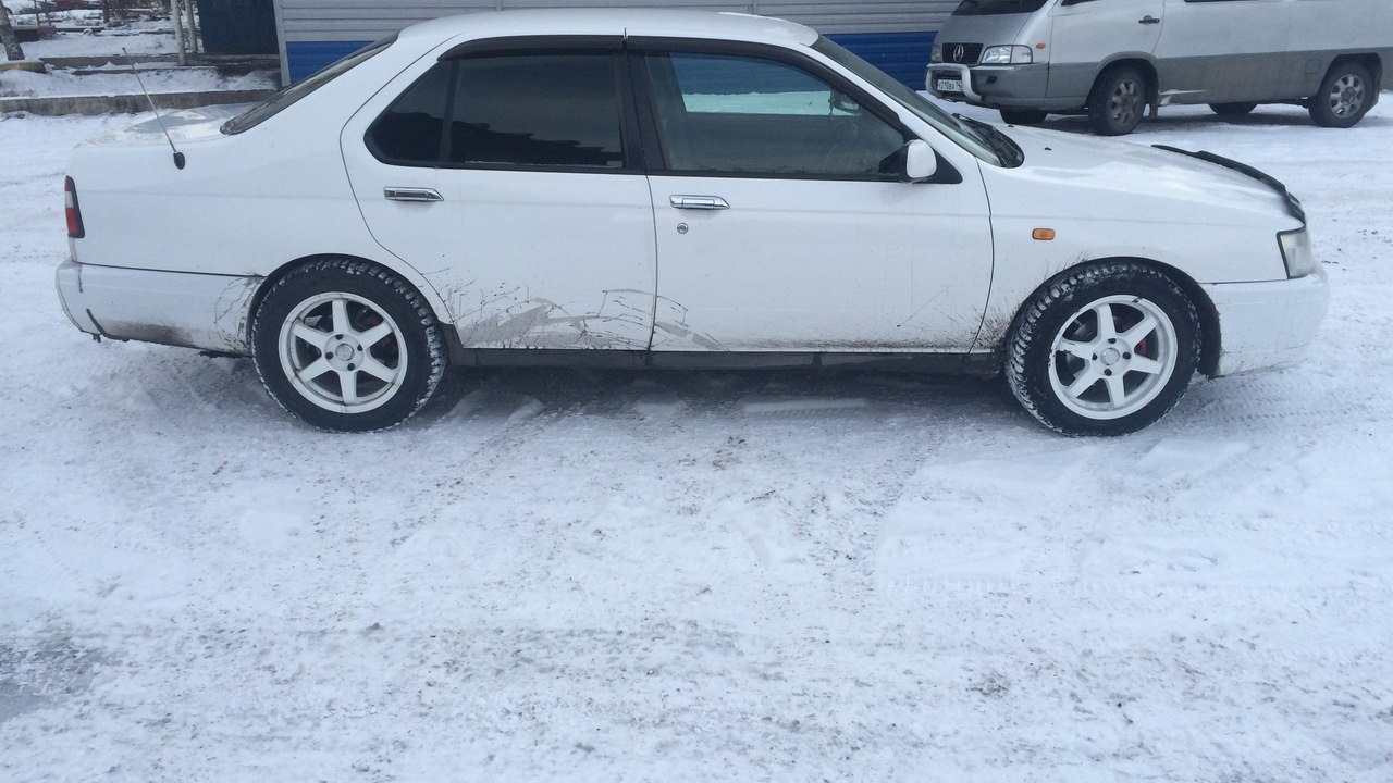 Диски на ниссан блюберд силфи 2001. Nissan bluebird sylphy 2000 бордовый. 17 колеса на ниссан блюберд. Nissan bluebird sylphy i (g10). Сверловка дисков ниссан блюберд.