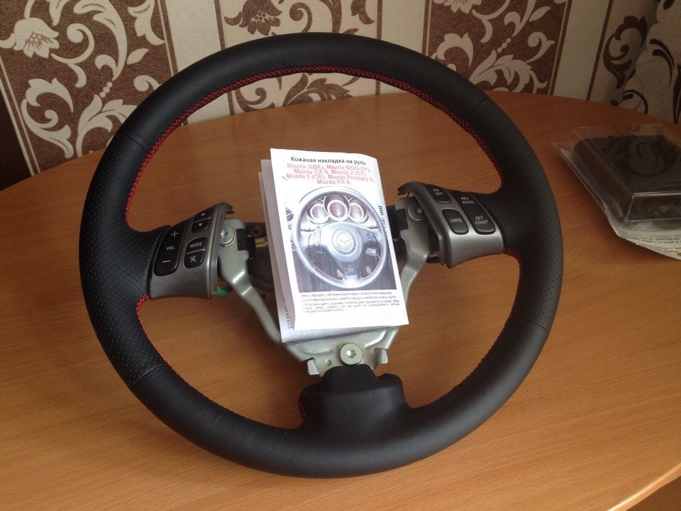 Кожа рулит — Mazda 3 (1G) BK, 2 л, 2006 года | аксессуары | DRIVE2