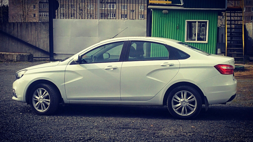 Lada Vesta Белка