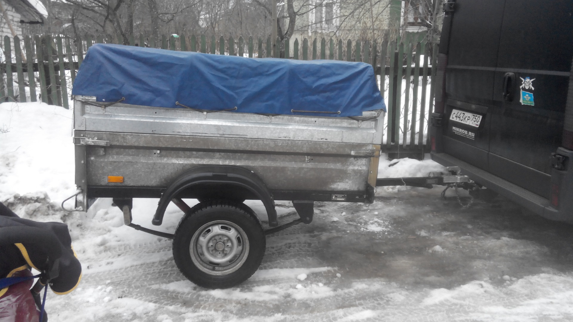 прицеп кмз 8284. кмз 8284 форд фокус. прицеп кмз 8284 колеса. курганский прицеп 8284. кмз 8284.