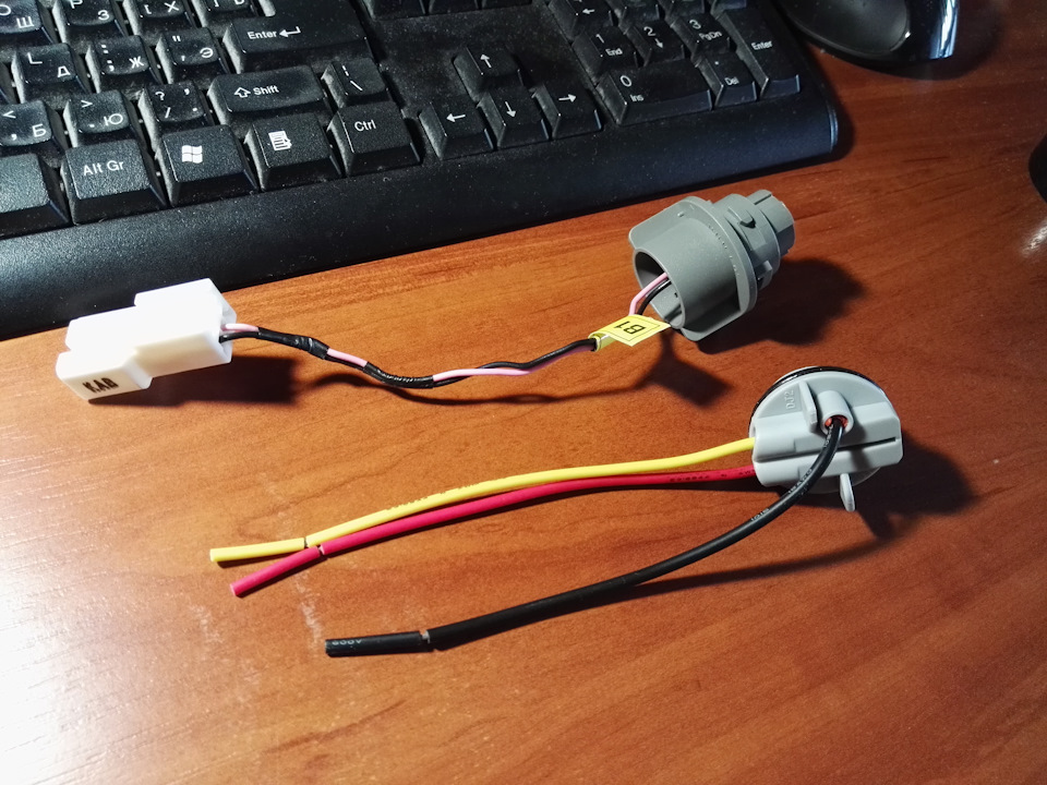 Данный патрон подошел без каких либо доработок, сел как родной. — KIA Sportage (3G)