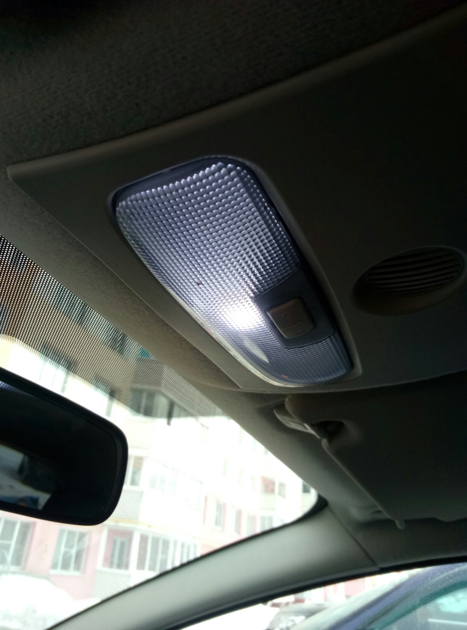 Прикупил на алике подсветку салона! - Ford Focus II Hatchback, 1,6 л, 2008 года 