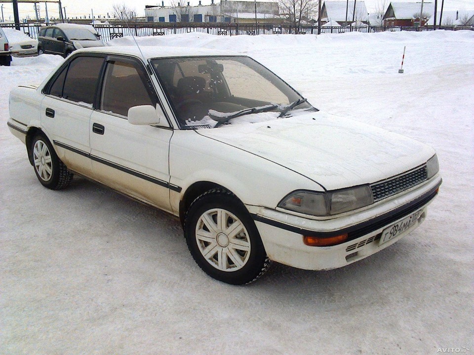 1990 год выпуска. Toyota Corolla 1988. Тойота Королла 1988г хэтчбек. Тойота Королла 1988. Toyota Королла 1988.