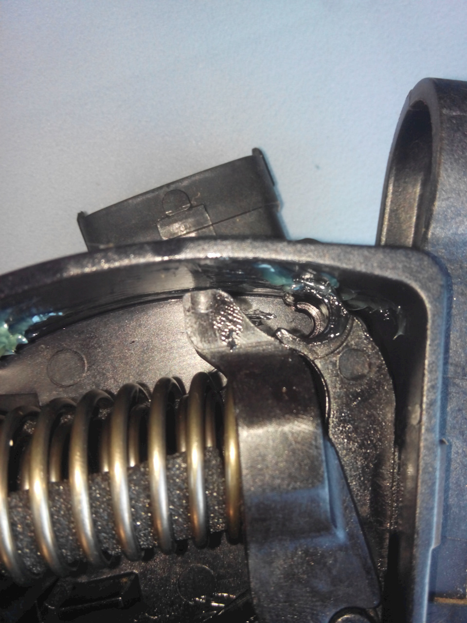 Скрип педали газа. — Hyundai Solaris Hatchback, 1,4 л, 2013 года ...