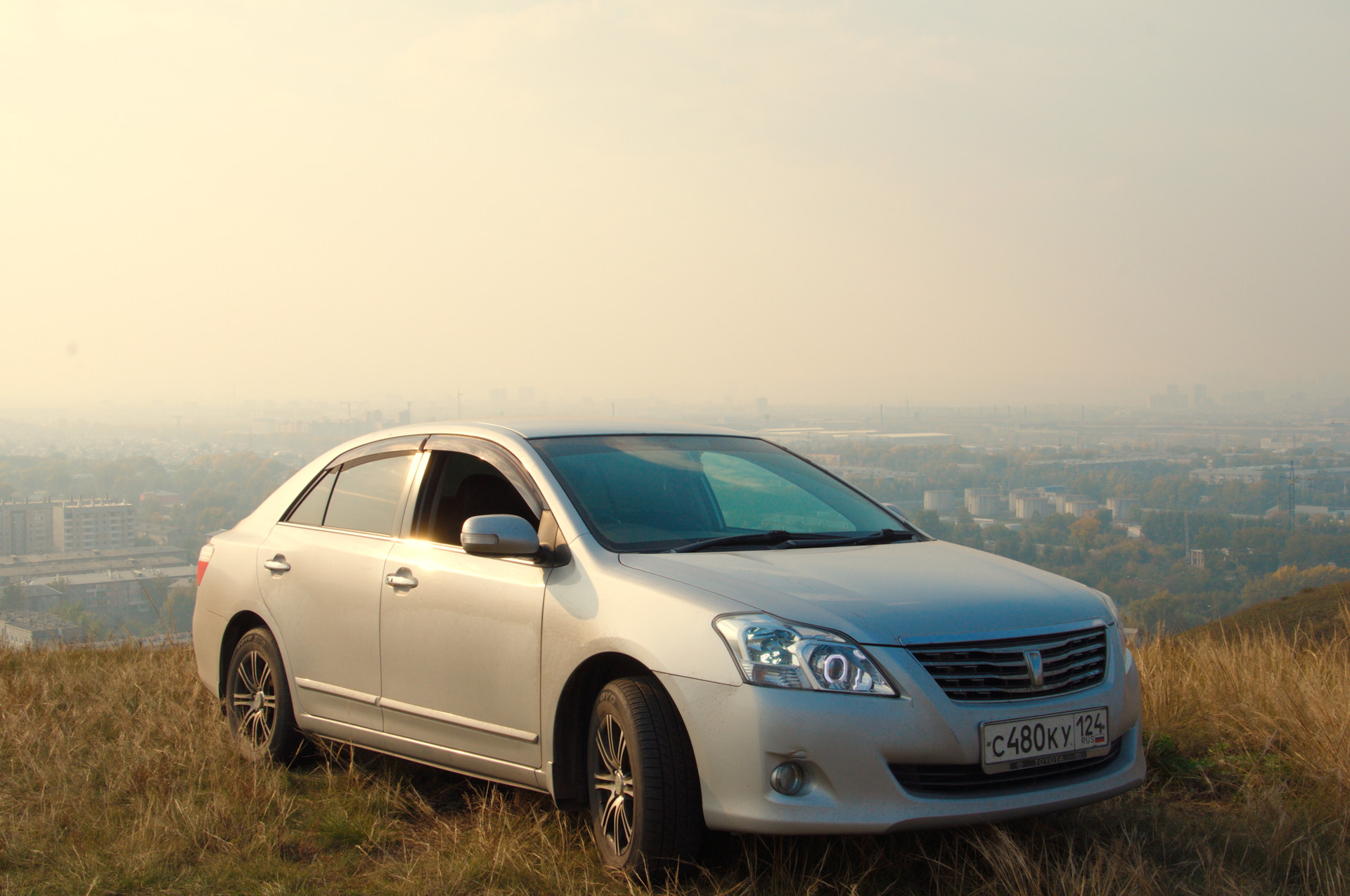 toyota premio 2010