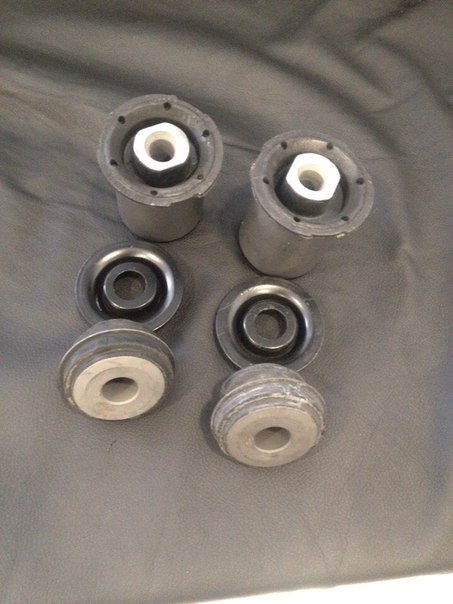 передний сайлентблок вито 639.