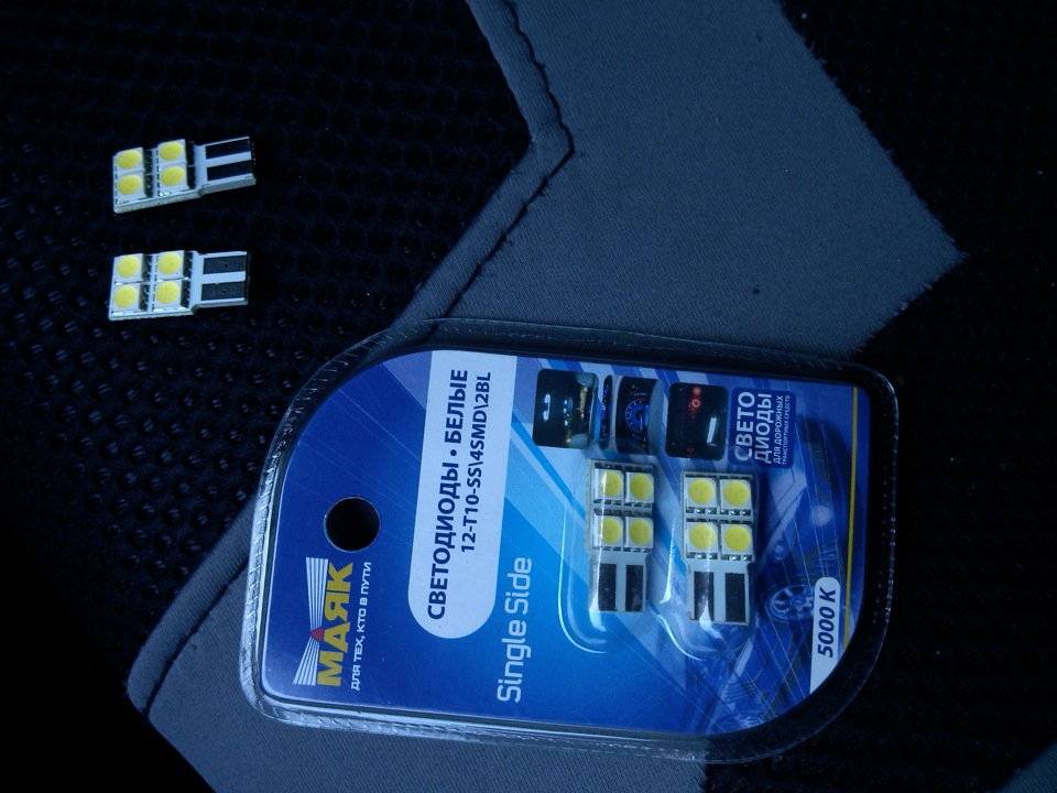 Замена обычных ламп накаливания в люстре на светодиодные — Mitsubishi ...