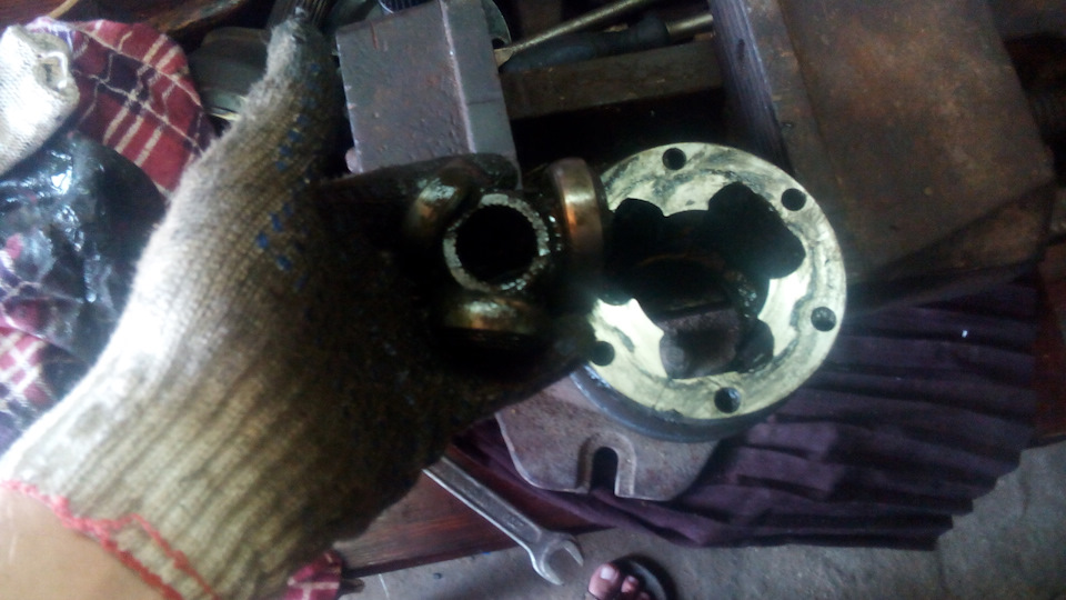 разборка внутренней гранаты и замена пыльников шруса — DRIVE2