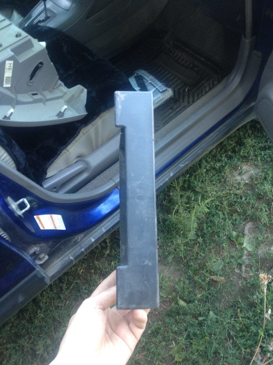 салонный фильтр пришла пора — Subaru Forester (SG), 2,5 л, 2003 года ...