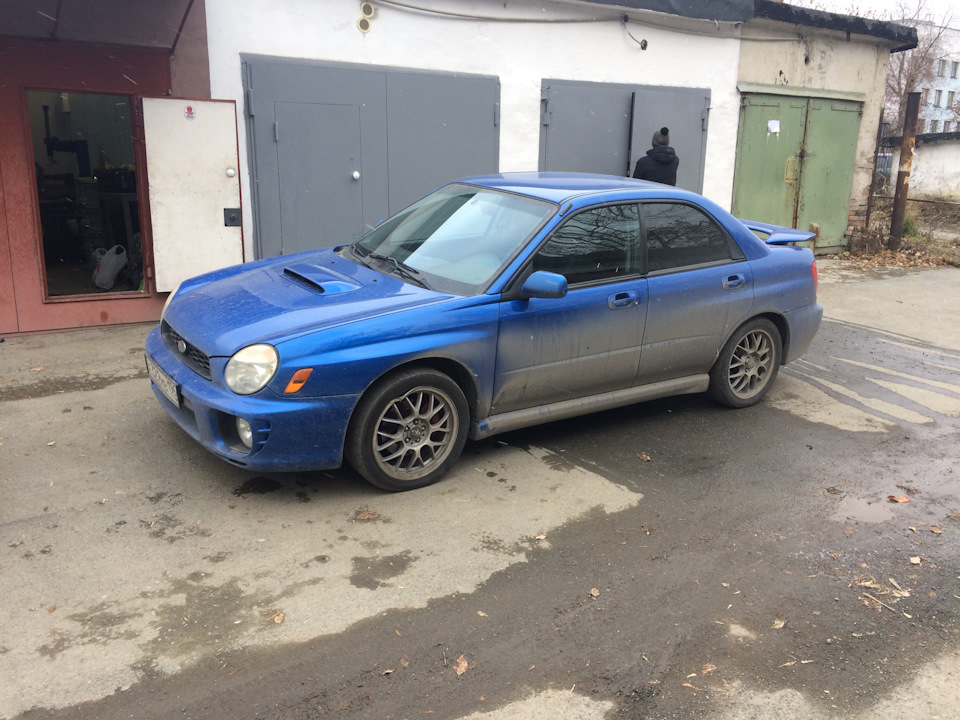 «Лёгкая» бордюрка на летних дисках! — Subaru Impreza WRX (GD, GG), 2 л ...