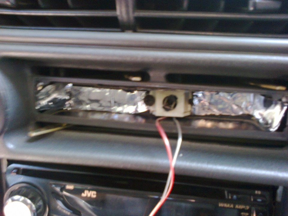 №28.Нормальная диодная подсветка регулятора печки. — Lada 2115, 1,5 л ...