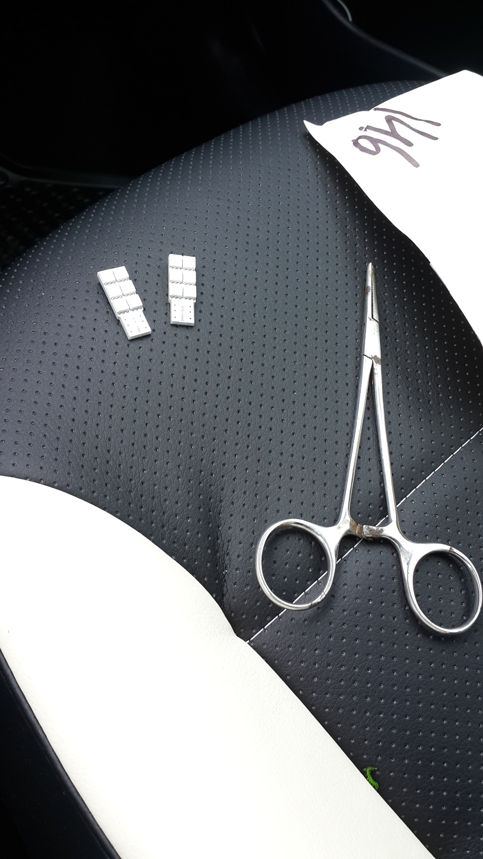 Замена лампочек в зеркалах на диоды — Skoda Octavia A5 Mk2, 1,8 л, 2012 ...