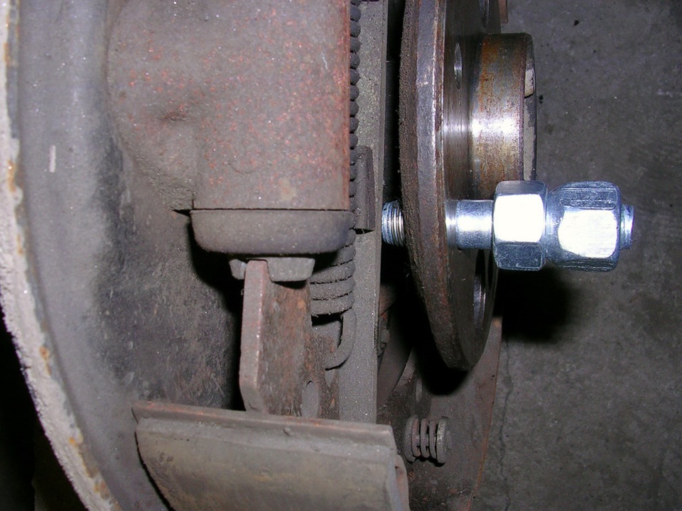 3437gas 960 Как крепится тормозной барабан к ступице