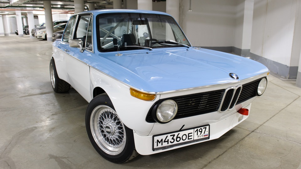 BMW 2002 гонка