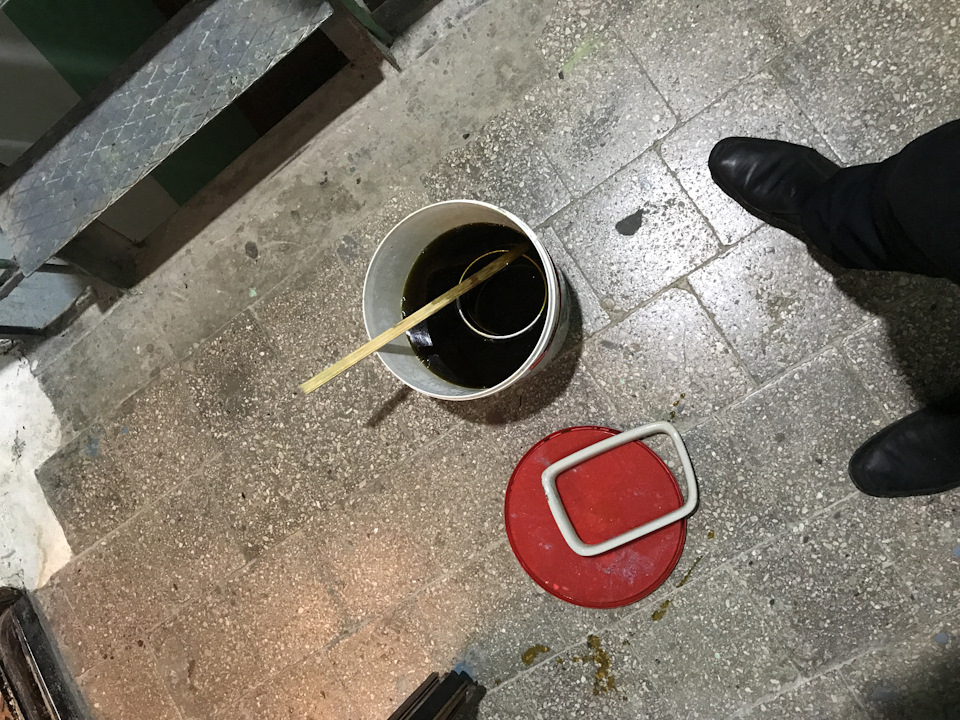 Снятие хрома с решётки и колец — BMW 5 series (E34), 2,5 л, 1990 года ...