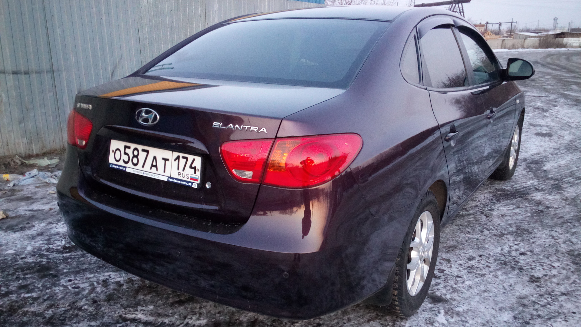 Hyundai Elantra (4G) 1.6 бензиновый 2007 | Цвет ВИШНЯ на DRIVE2