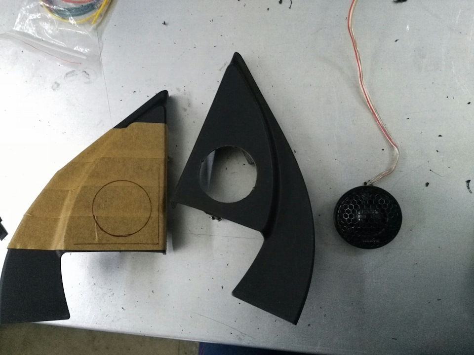 поканально фронт + саб от штатного ГУ Kia Rio — DRIVE2