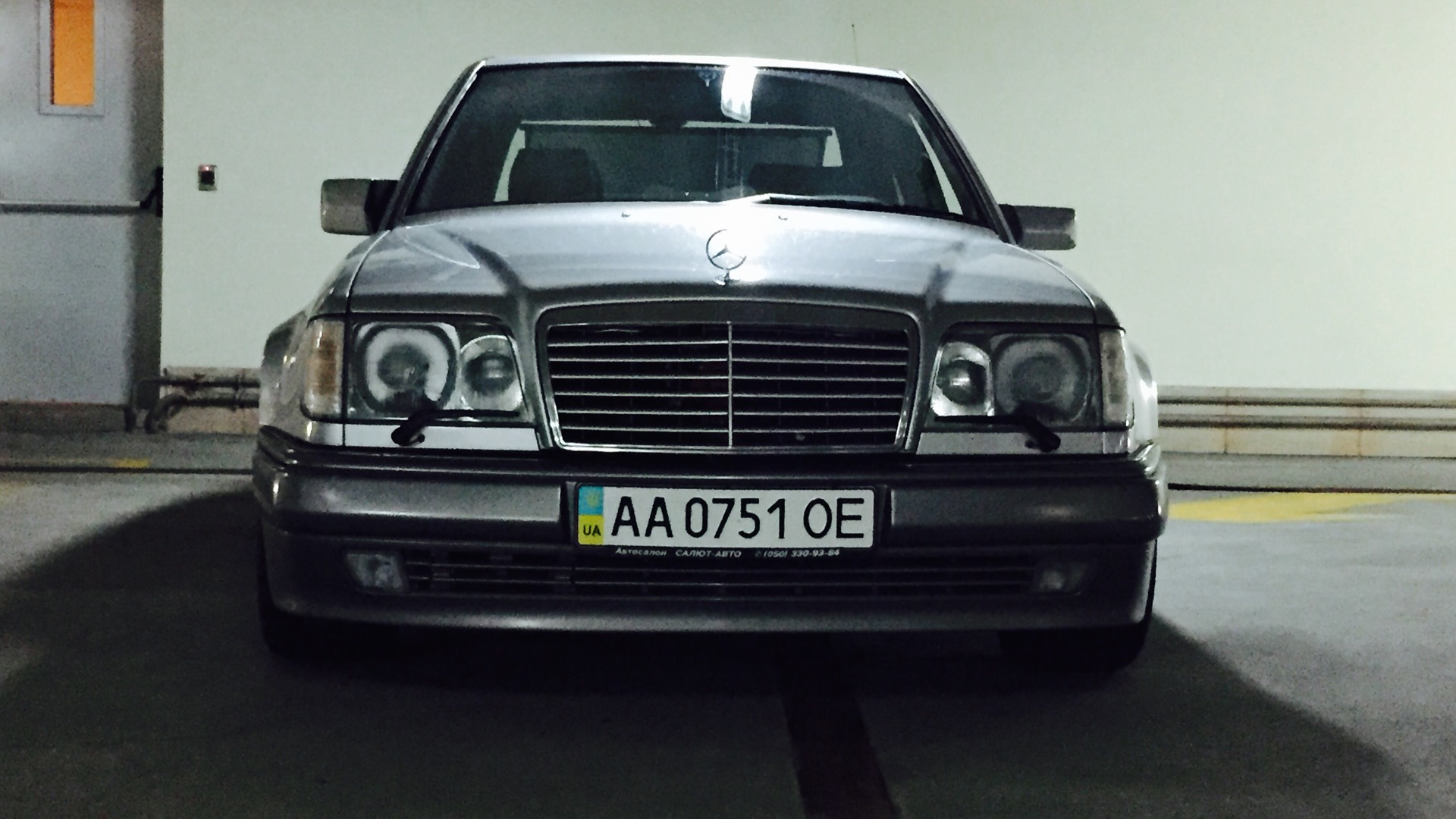 Mercedes-Benz E 60 AMG (W124) 6.2 бензиновый 1993 | Wolf 6.2 AMG  