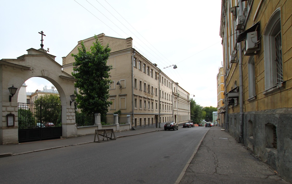 Московские переулки. Подкопаевский, Малый Трехсвятительский, Большой  Трехсвятительский. — DRIVE2