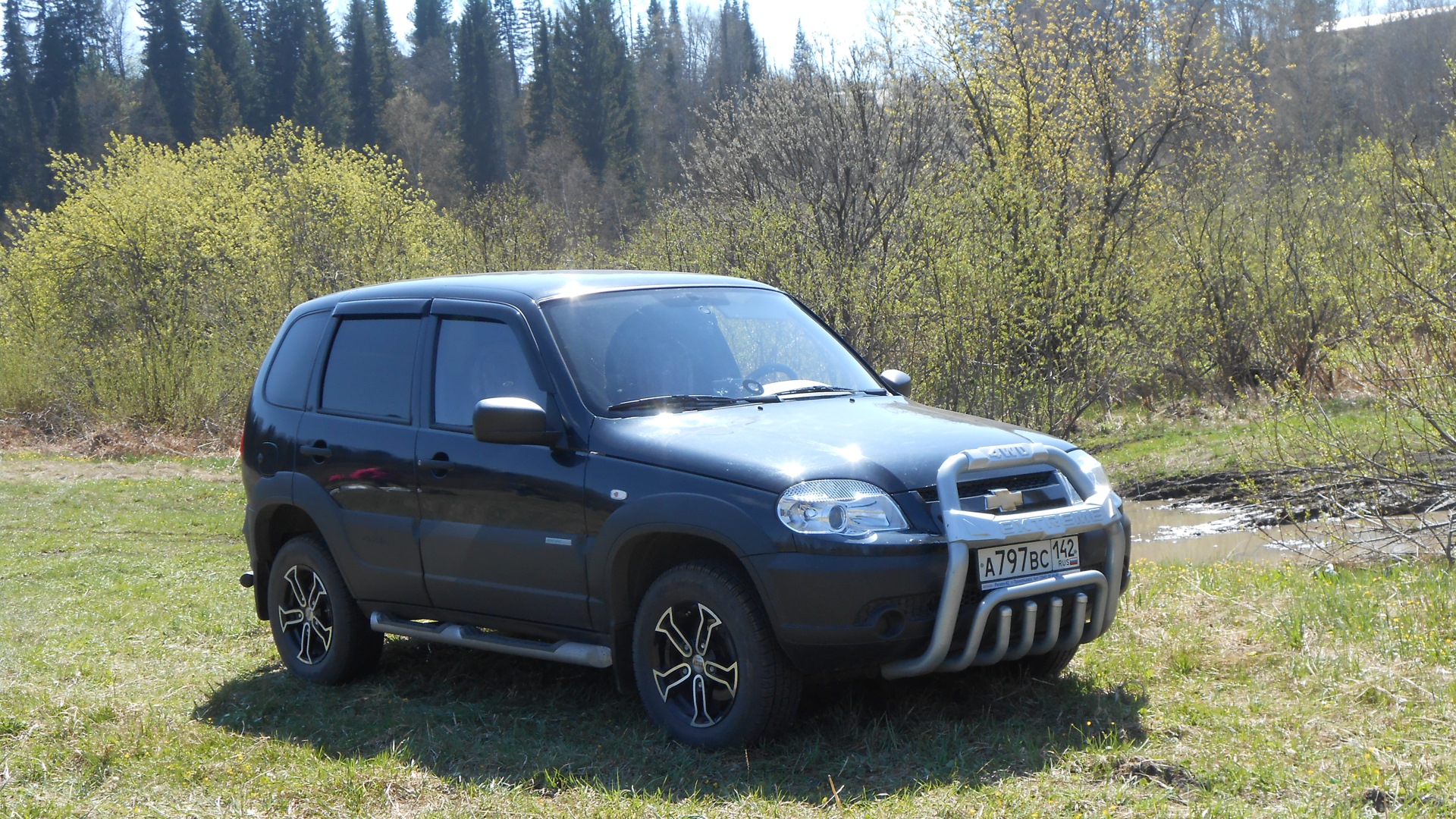 Chevrolet Niva бензиновый 2013 | 