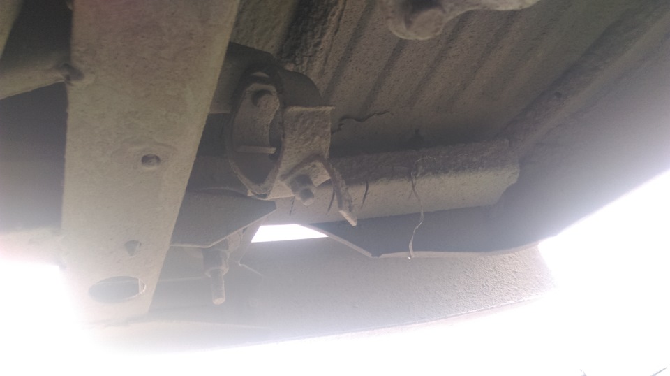 Ремонтные работы и трещина в раме