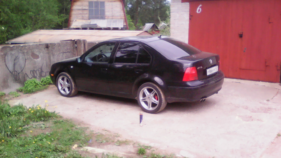 Шильдики на авто на авто — Volkswagen Jetta IV, 1,8 л, 2002 года ...