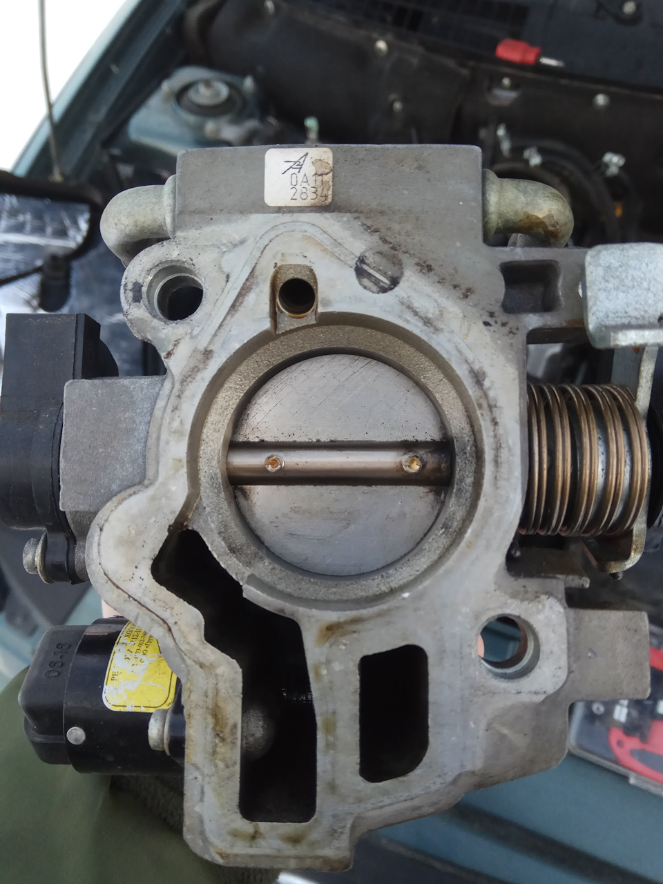 Чистка дроссельной заслонки — Lada Приора седан, 1,6 л, 2010 года ...