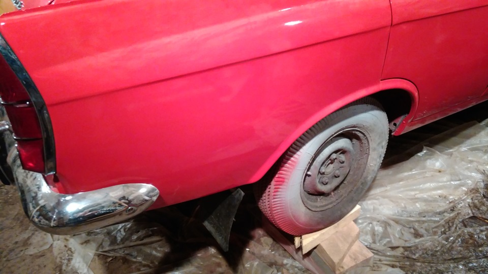 Установка задних брызговиков и разборка натяжителя цепи — Москвич 426 ...