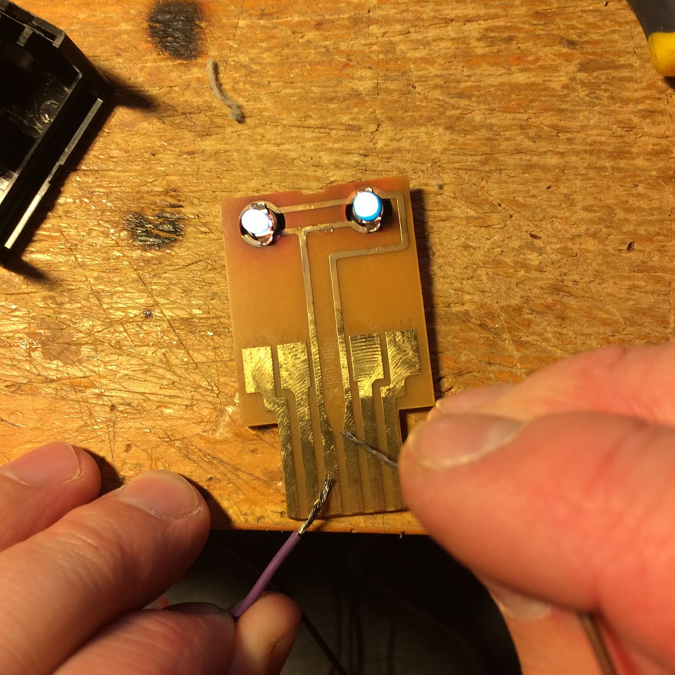 12В с модельной липоли :) — Mitsubishi Pajero (3G)