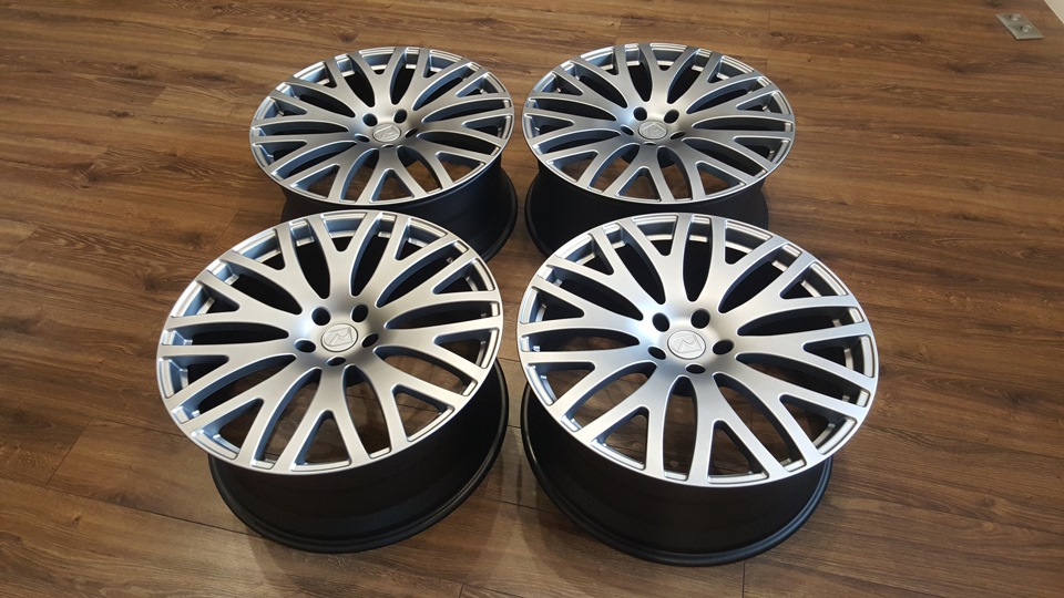 Кованые диски Rocksroad Empire 22x10 ET45 Titan Matte для Range Rover