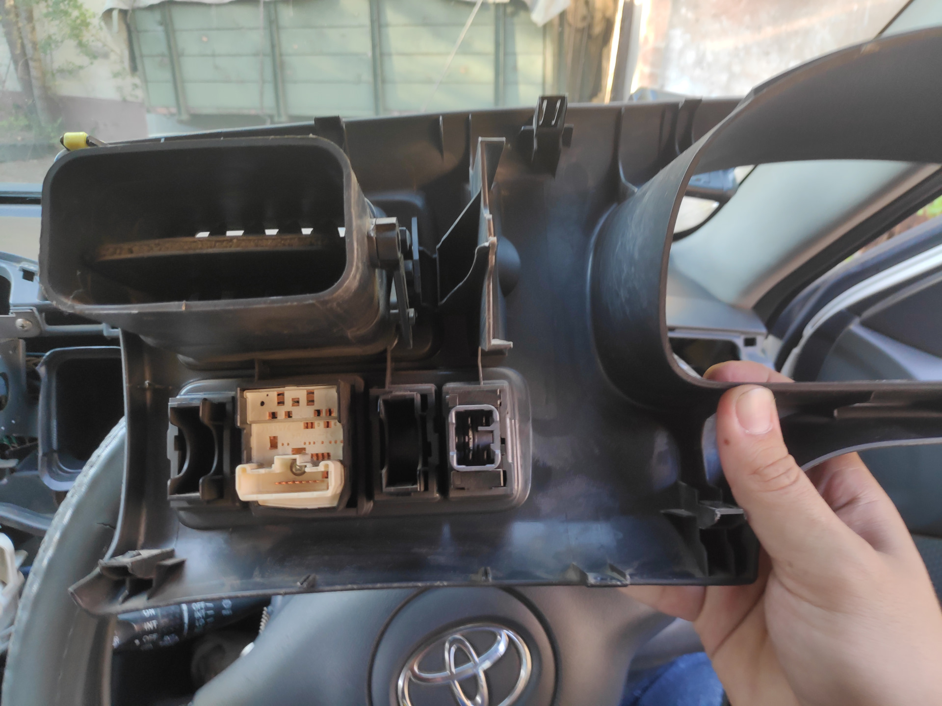 Toyota Probox 1 поколение рестайлинг, универсал 5-дверный - технические характер
