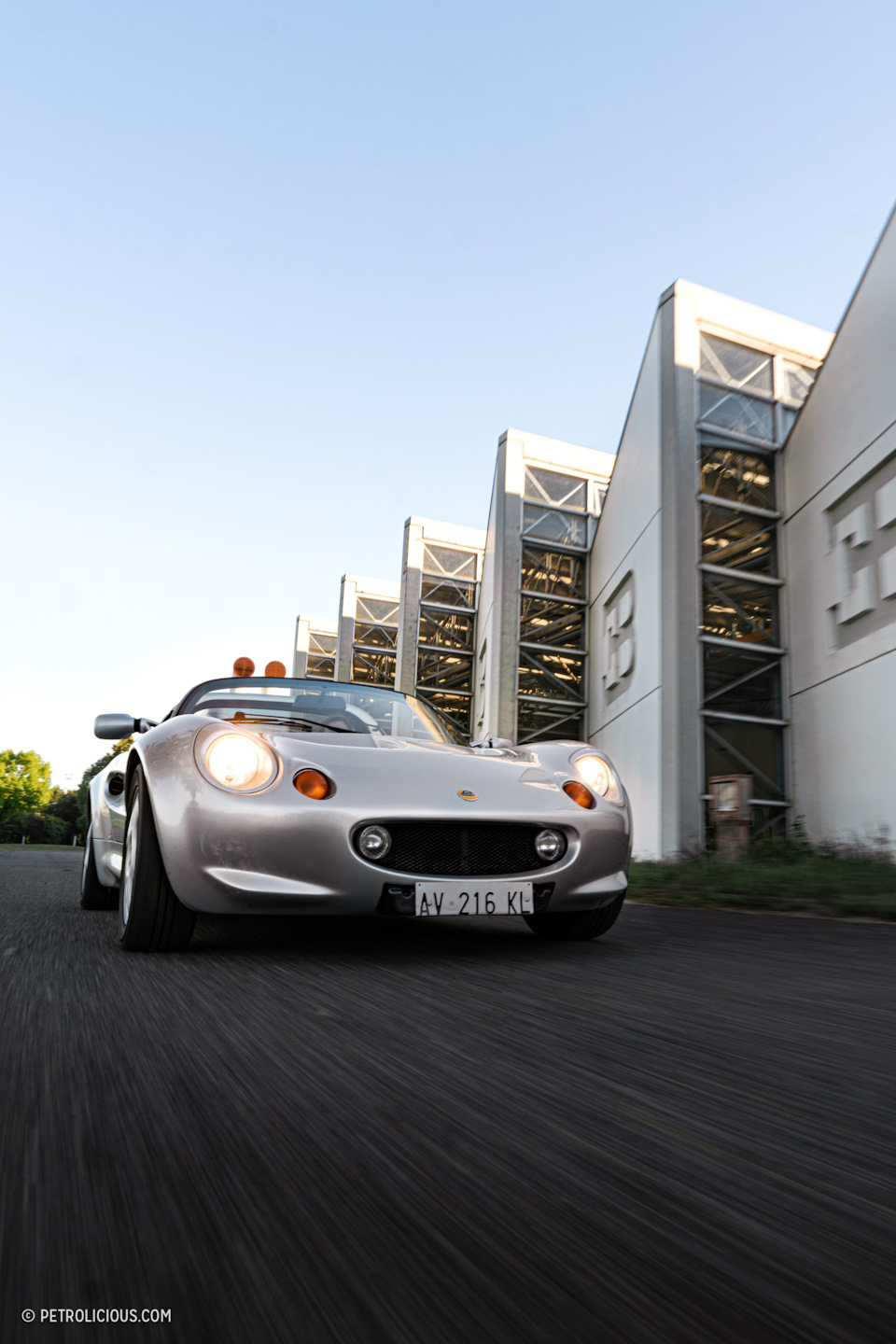 История девушки, в честь которой был назван Lotus Elise, и которая владела  одним из них с самого детства — DRIVE2