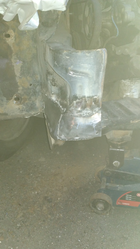 TH22501C Домкрат подкатной 2.5т с фиксацией (h min 140мм, h FORSAGE ...