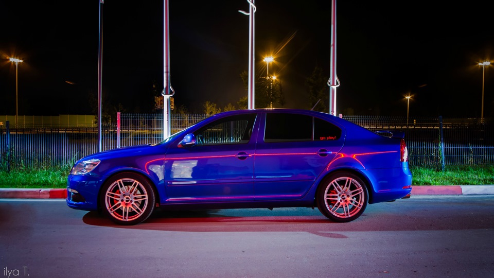 foto-oktaviya-rs-klub-porno-muzhiki-onaniruyut