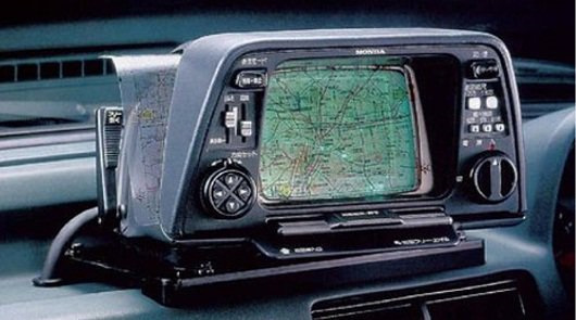 Первая автомобильная навигационная система доступна с 1981 года в ...