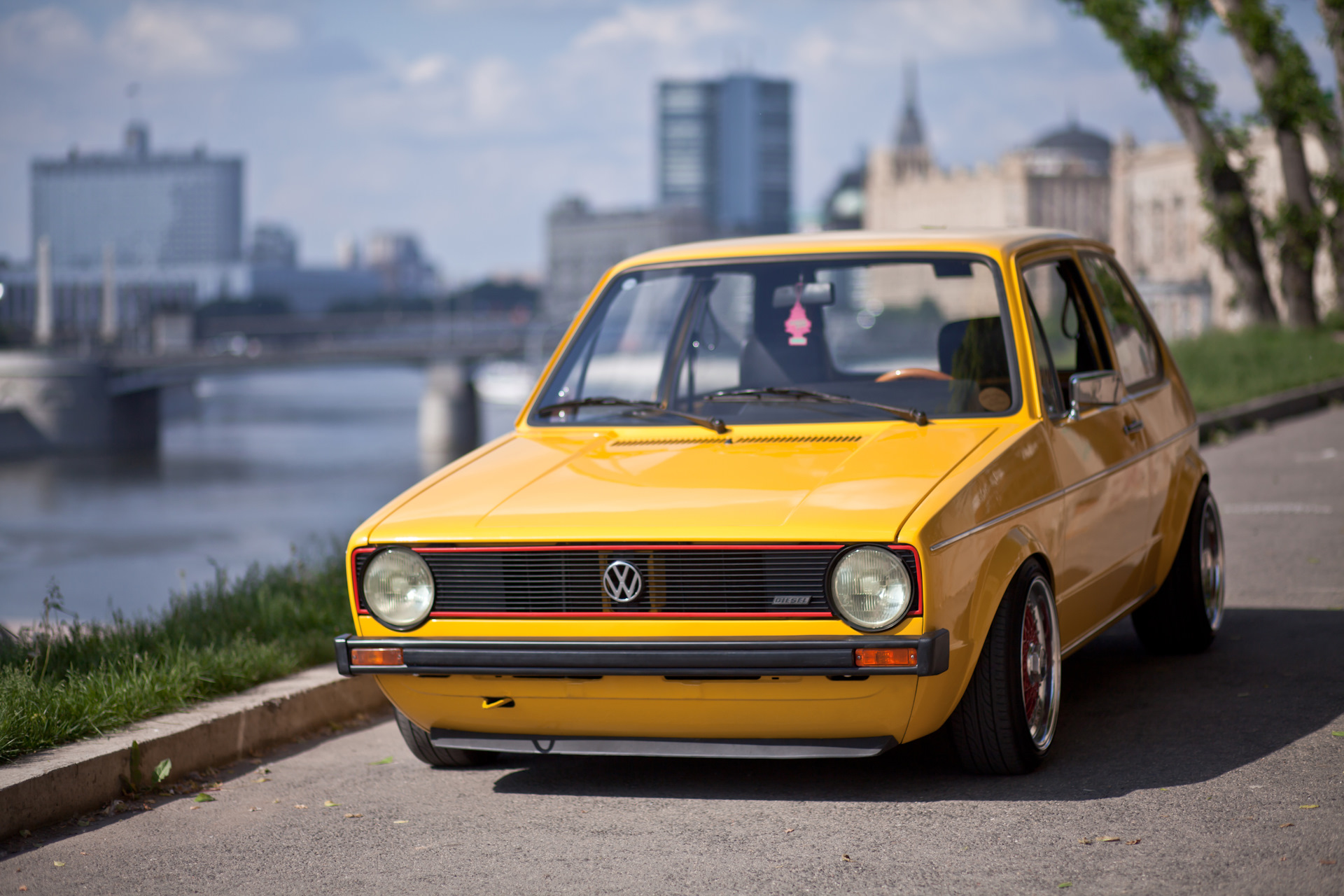 Volkswagen Golf GTI mk1 Grey