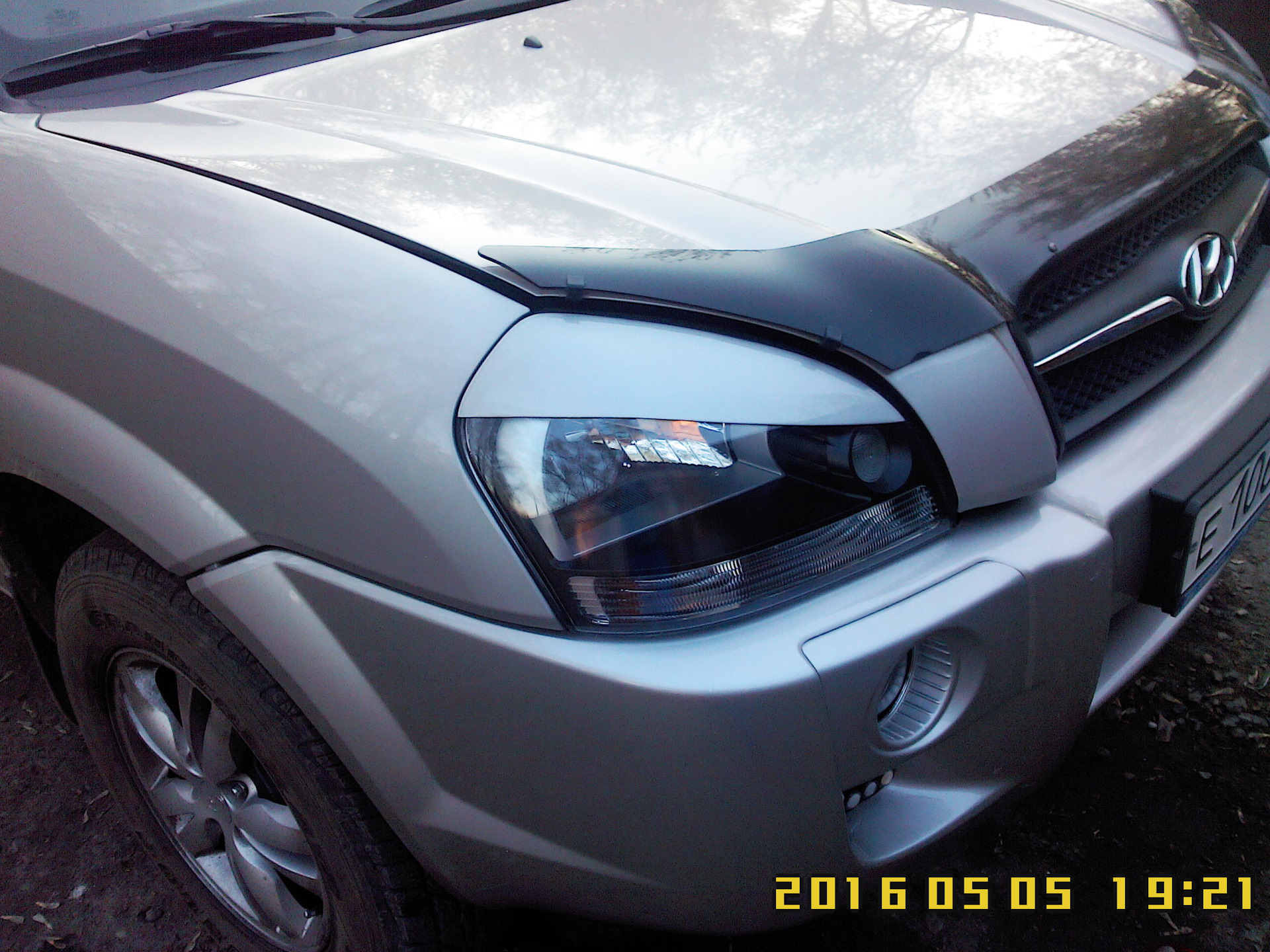 Агрессивный взгляд — Hyundai Tucson (JM), 2 л, 2008 года | тюнинг | DRIVE2