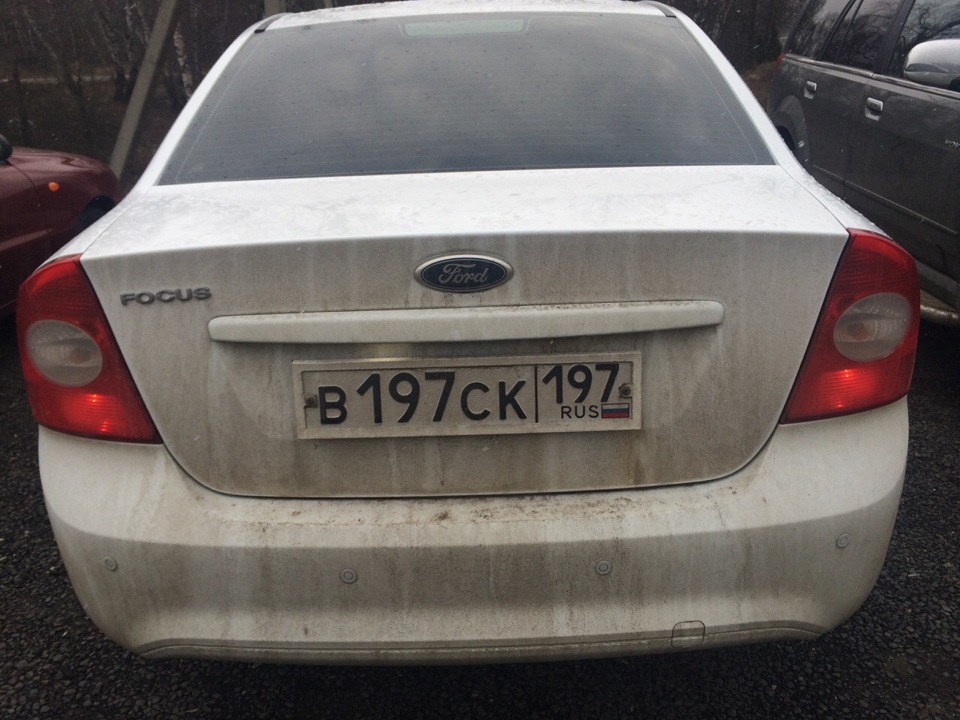 Как снять номера форд фокус 2 Ржавчина в подсветке номера - Ford Focus II Sedan, 1,6 л, 2010 года поломка DRIV