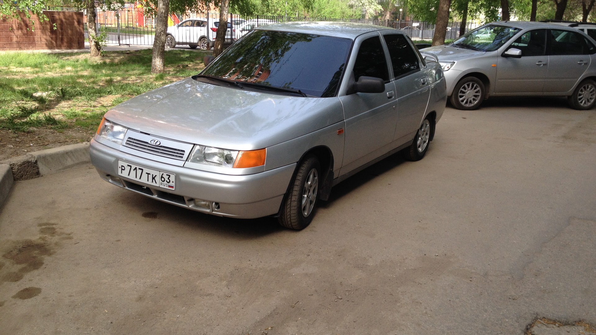 Lada 21102 1.5 бензиновый 2004 | Clean_Look на DRIVE2