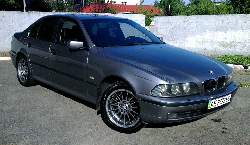 32 style. 32 Стиль БМВ е39. BMW e39 32 Style. 48 Стиль БМВ е39. БМВ е39 на дисках 32 стиль.