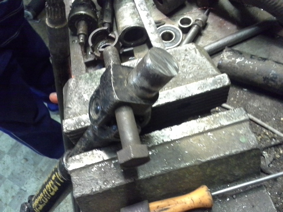 Смещение рулевой колонки — УАЗ 469, 2,5 л, 1983 года | своими руками ...