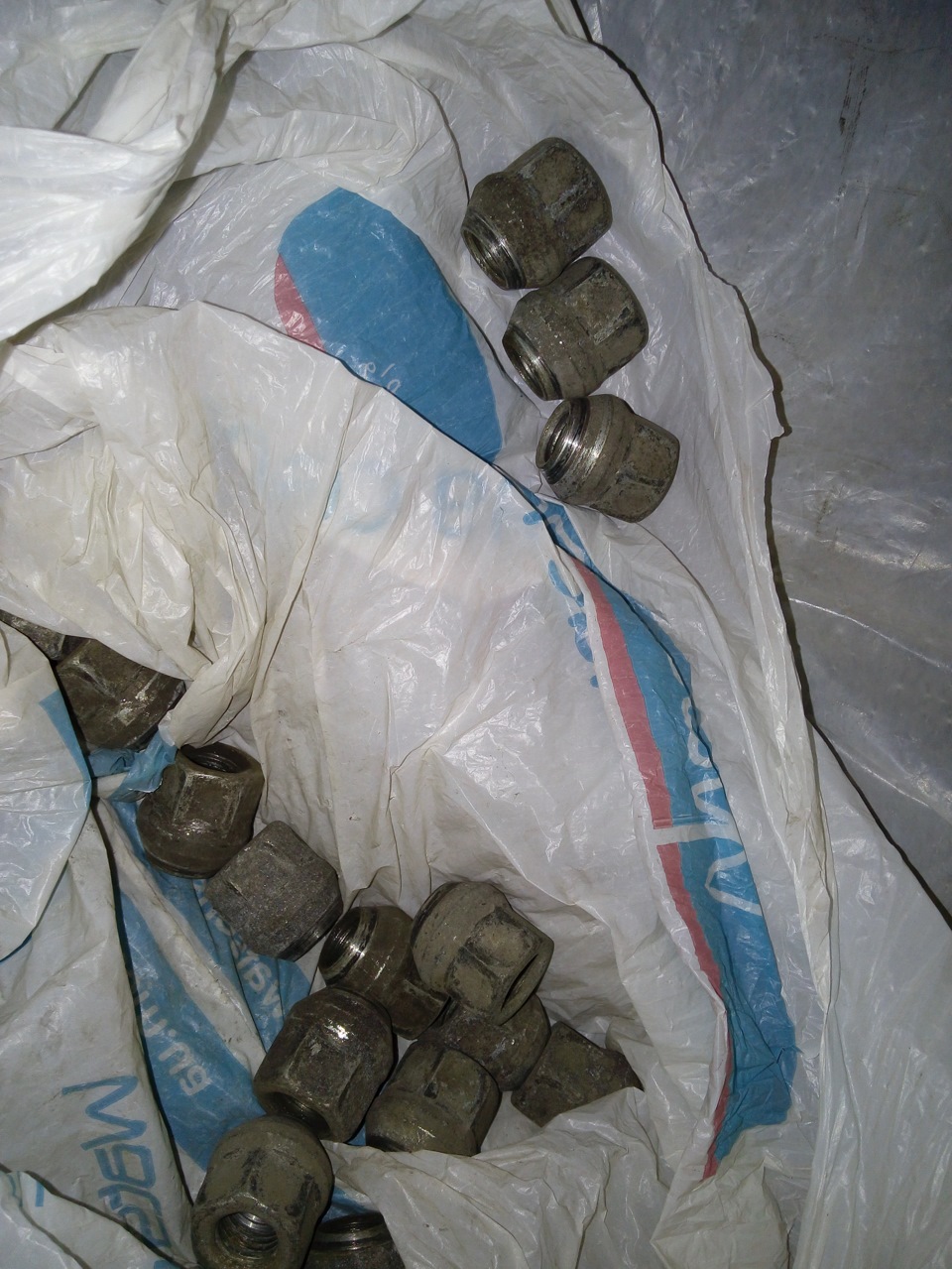 Вот и пришло время купить зимнюю резину!)) — Mitsubishi Lancer IV, 1,5 ...