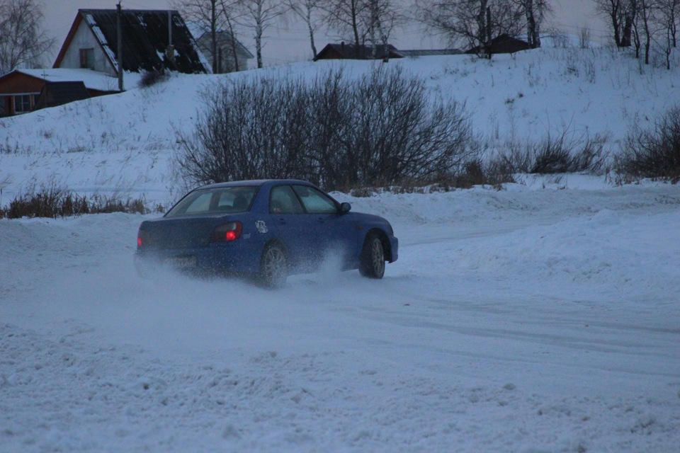 Выходные, Подольск, озеро, STI, Кадила, Иикс — Hyundai ix35, 2 л, 2012 ...