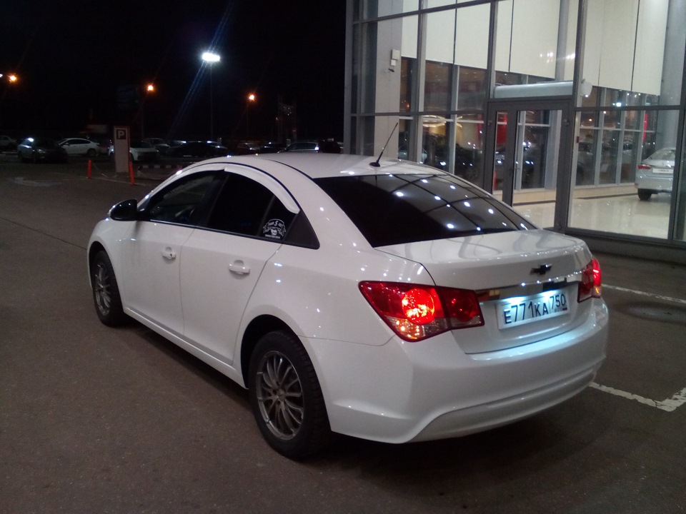 Chevrolet Cruze Р±РµР»С‹Р№