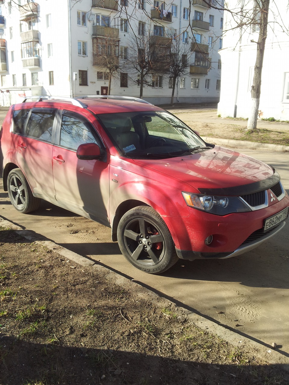 Замена задних пружин и покраска дисков. — Mitsubishi Outlander XL, 3 л,  2007 года | тюнинг | DRIVE2