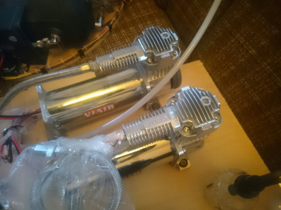 пара viair 444c — Audi A3 Sportback (8PA)