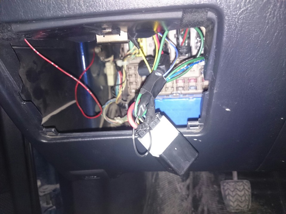 Установка ПТФ — Toyota Corolla (120), 1,4 л, 2002 года | тюнинг | DRIVE2