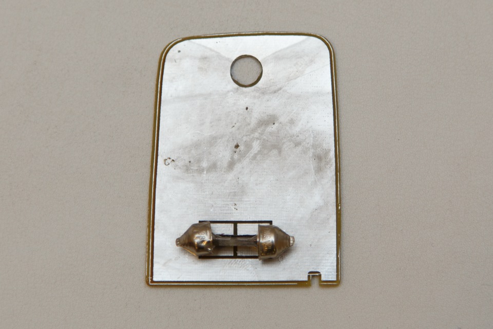 вид платы сзади — Subaru Forester (SJ)